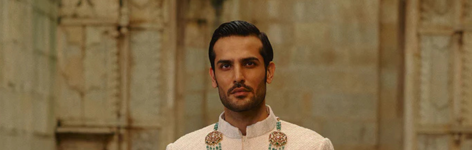 Shop the Perfect Sherwani for Groom in Delhi – Discover Elegant Grooms Sherwani Styles Today