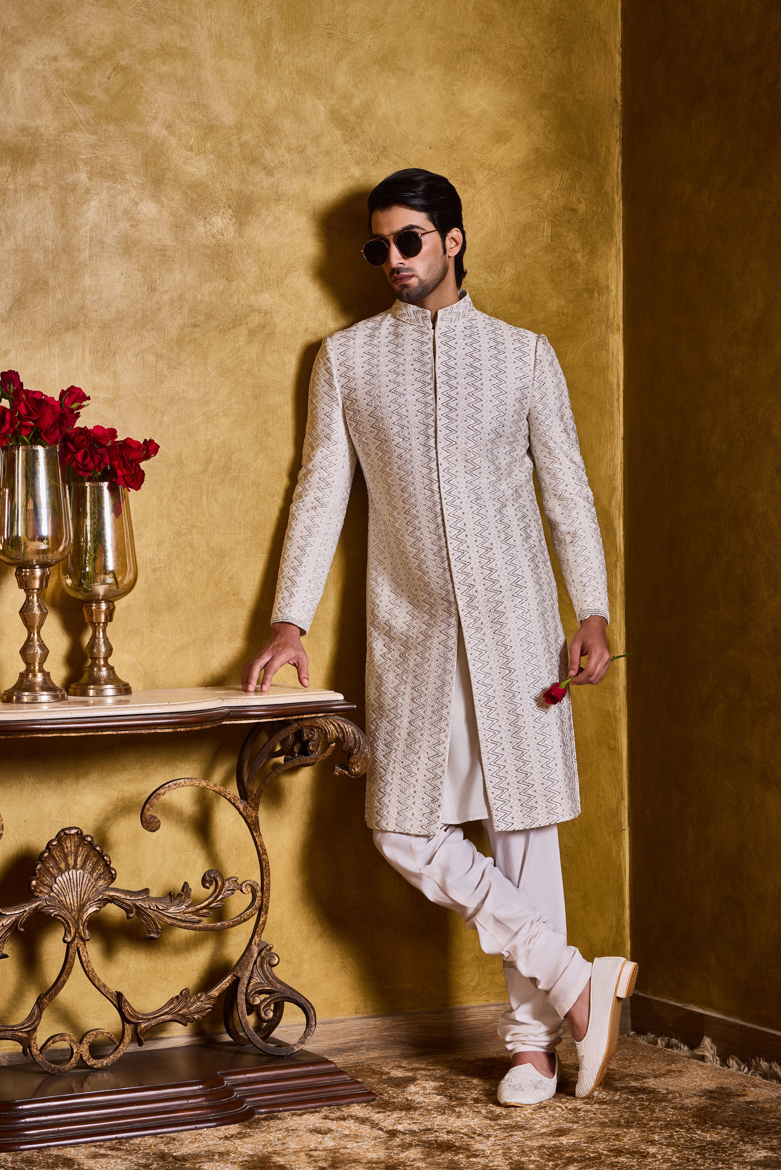 Ivory Sherwani Zig Zag Pattern Silver Work Set