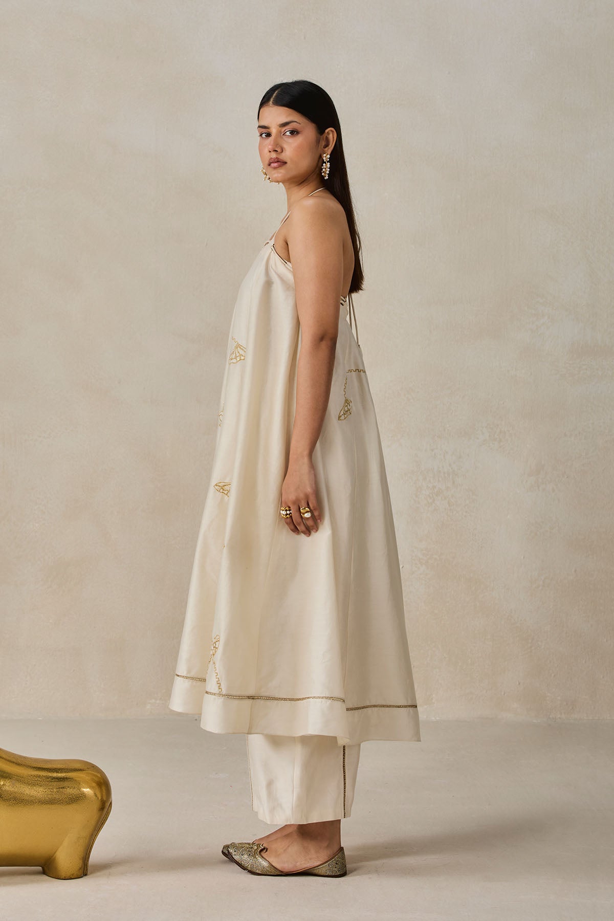 Chanderi Offshoulder Kurta With Pant Set