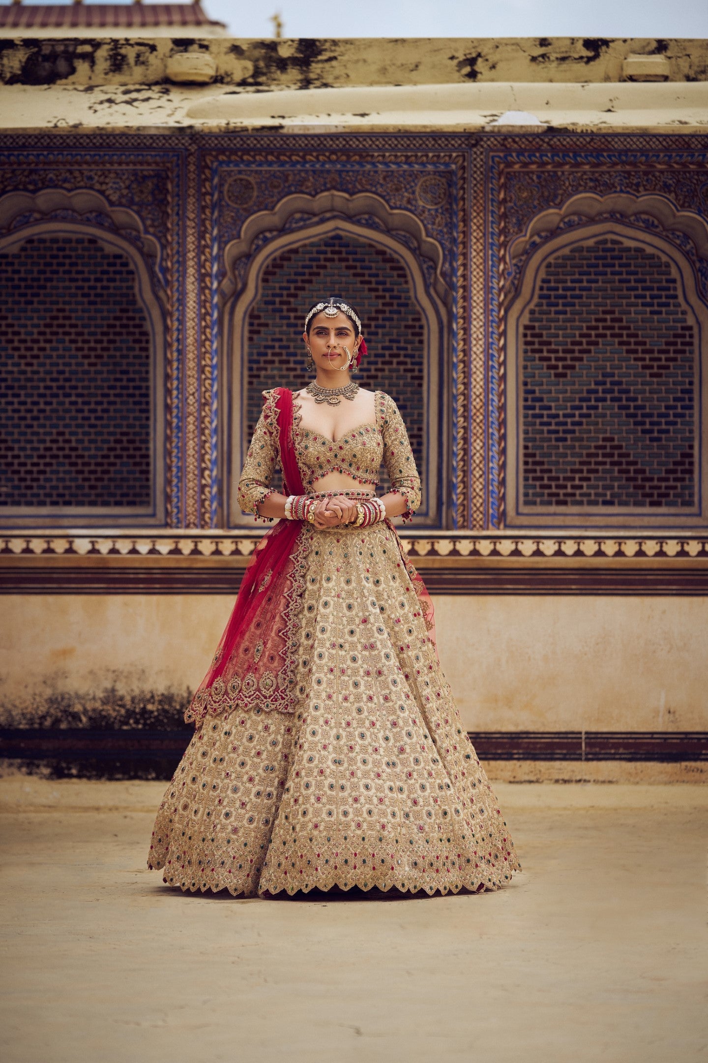 GOLD TISSUE LEHENGA CHOLI SET With RED Dupatta 5XL / With Extra Dupatta / With Extra Veil