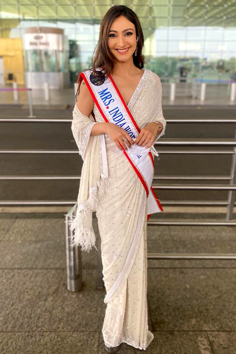Navdeep Kaur in Ivory Georgette Saree