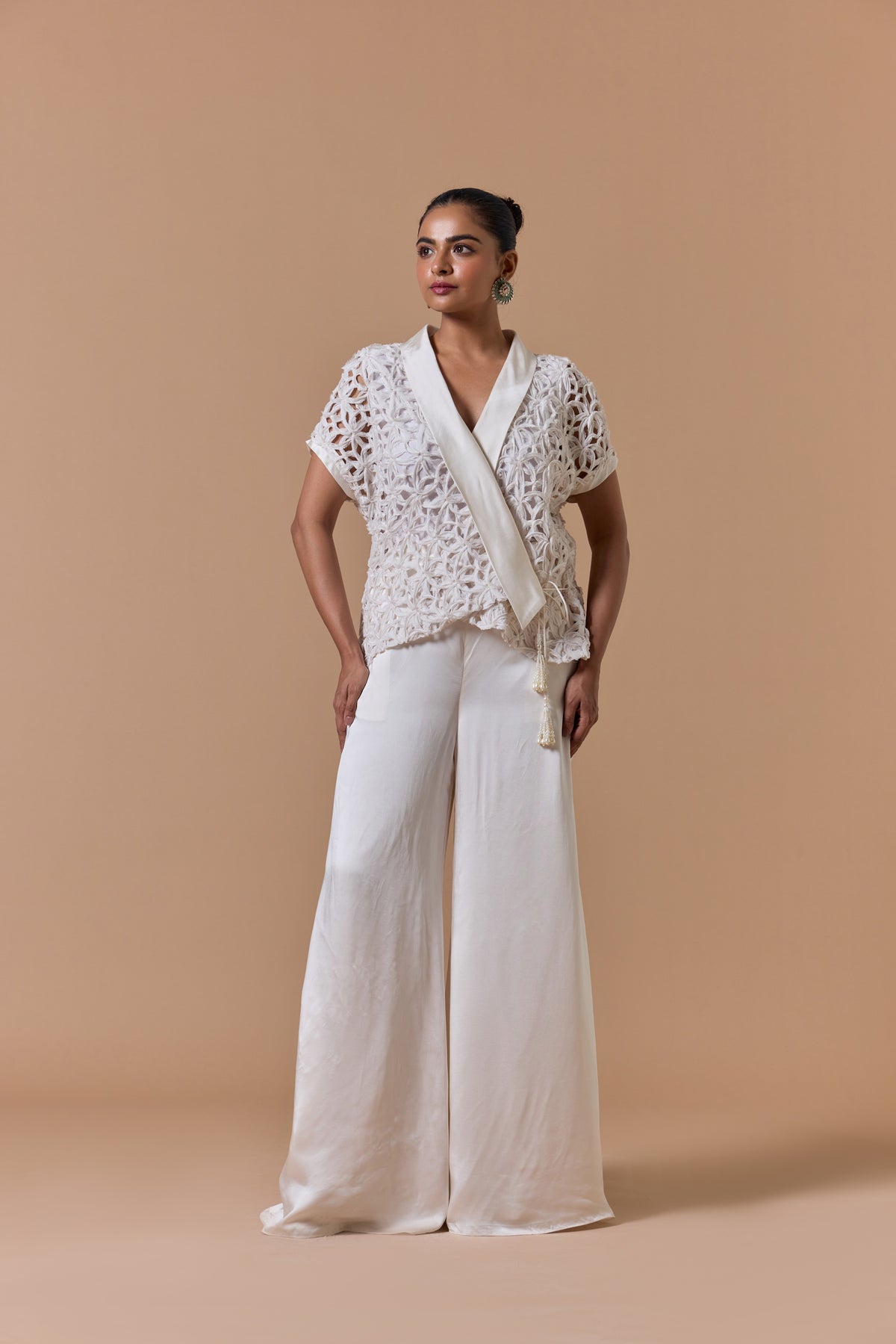 IVORY CUTWORK SHORT JACKET WITH PLAZOO