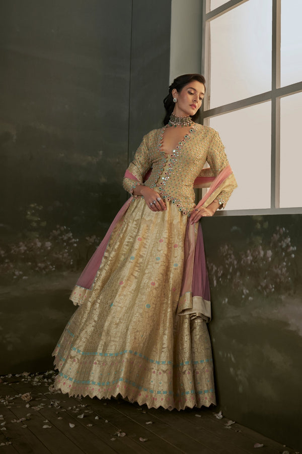 Gold woven benarsi silk lehenga with blouse and dupatta