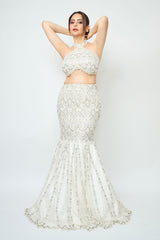 Amna Sharif In IVORY FISHTAILED SKIRT WITH PEARL WORK