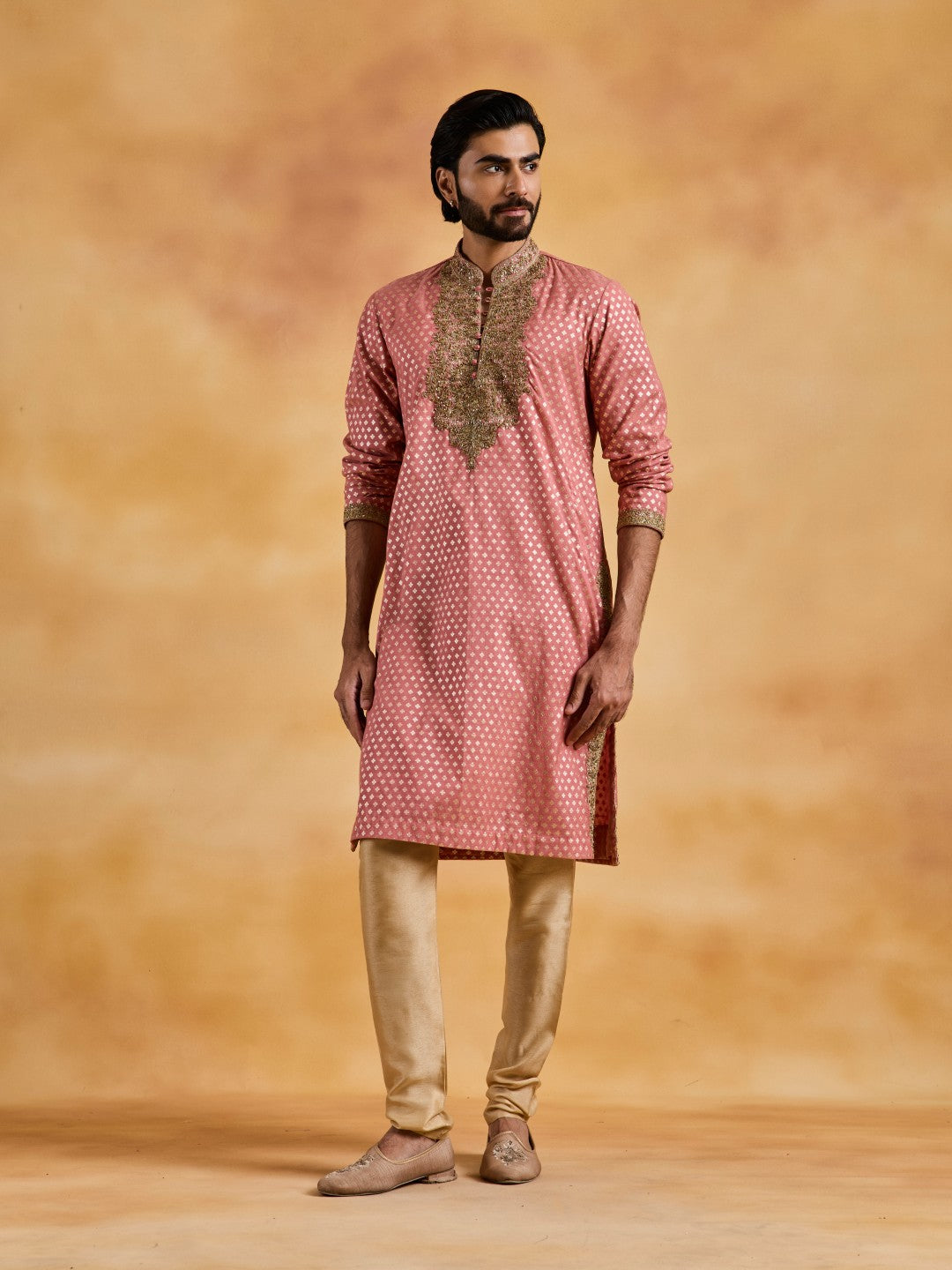 DUSTY ROSE  CHANDERI BOOTI KURTA CHURIDAR SET