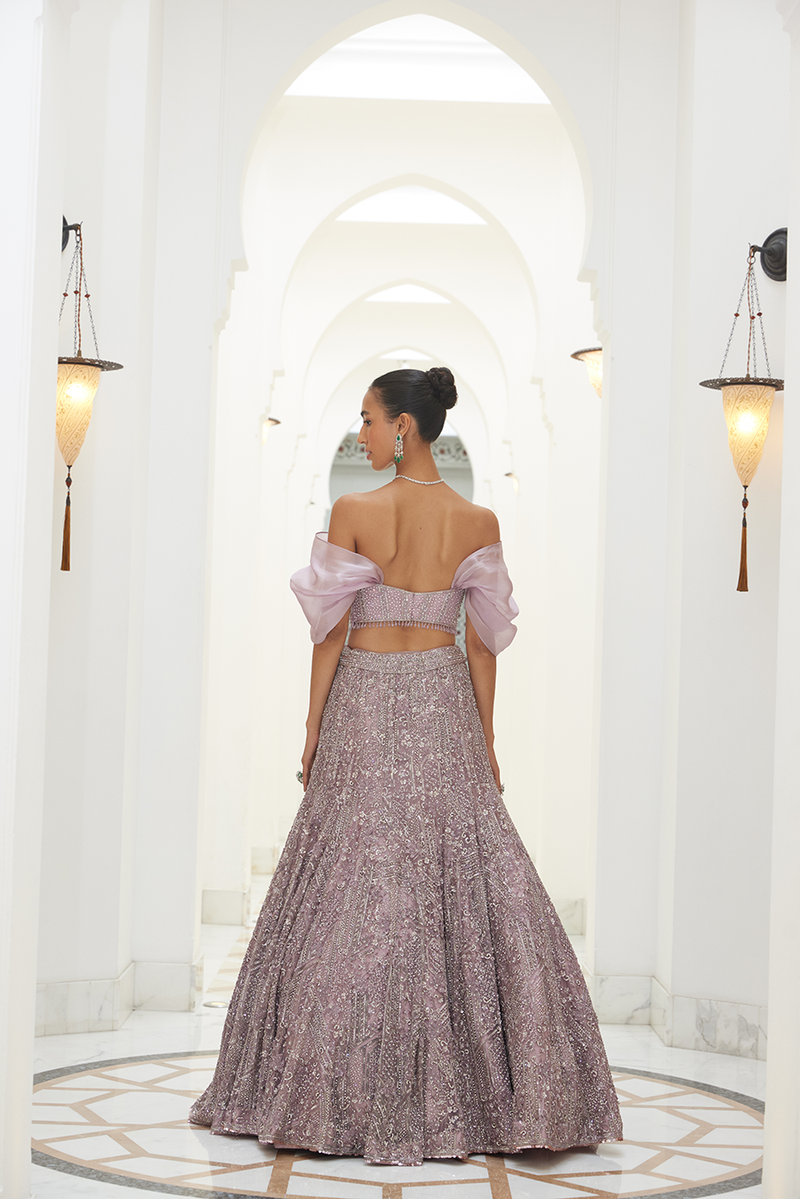 MAUVE NET FISHTAILED SKIRT AND CORET