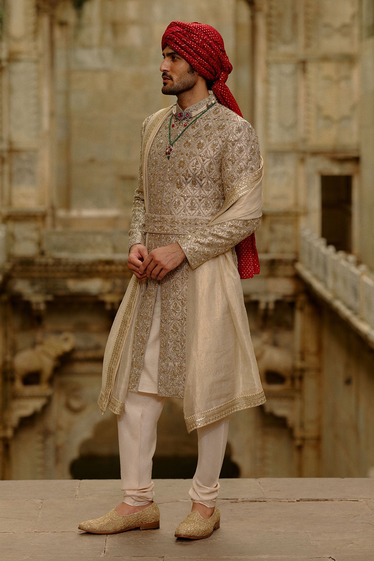 Gold Sherwani Zardozi Embroidery Set